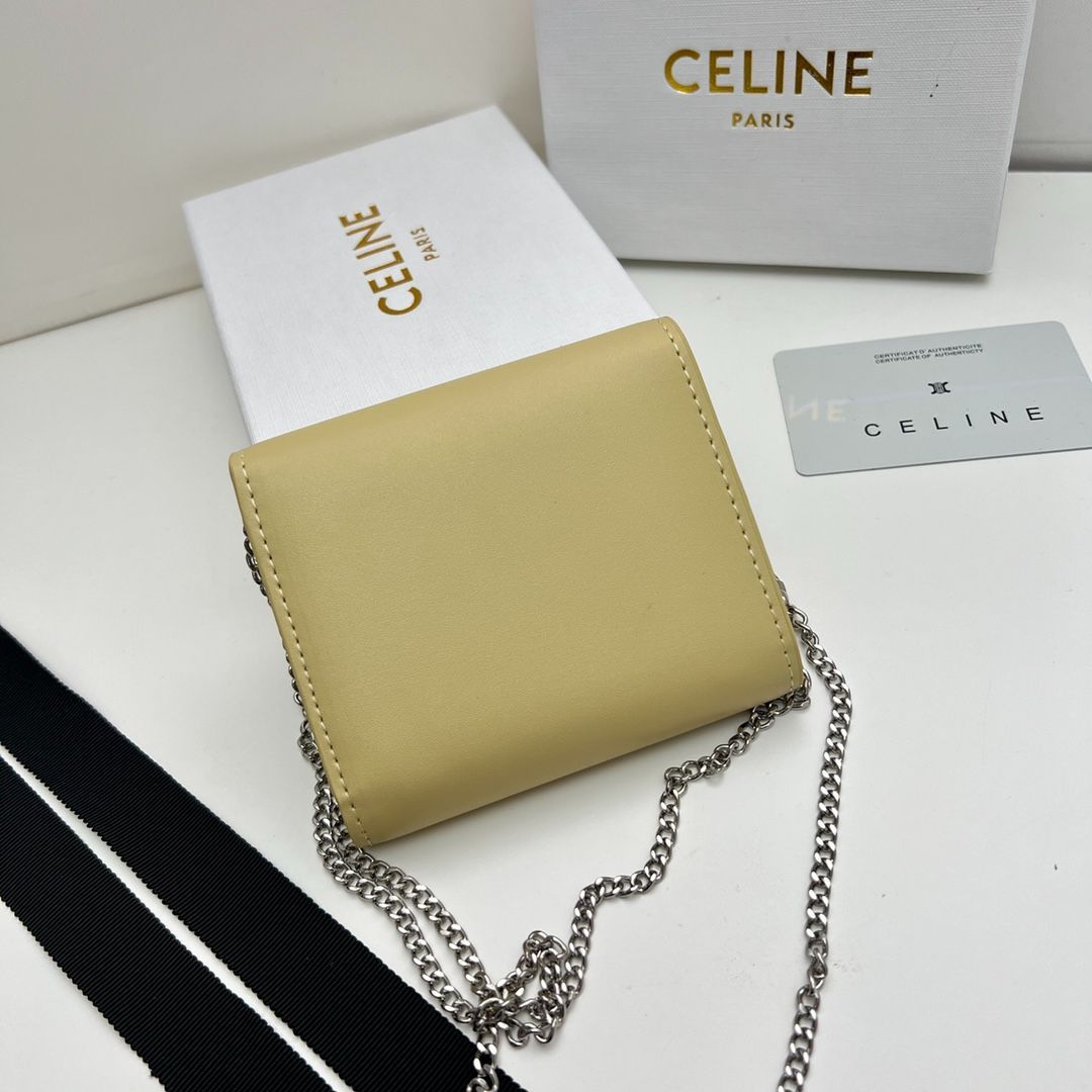 数量限定】CELINE✨セリーヌ 財布 三つ折り財布 トリオンフ イエロー