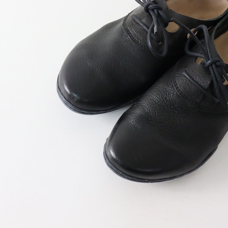 レースアップ シューズ