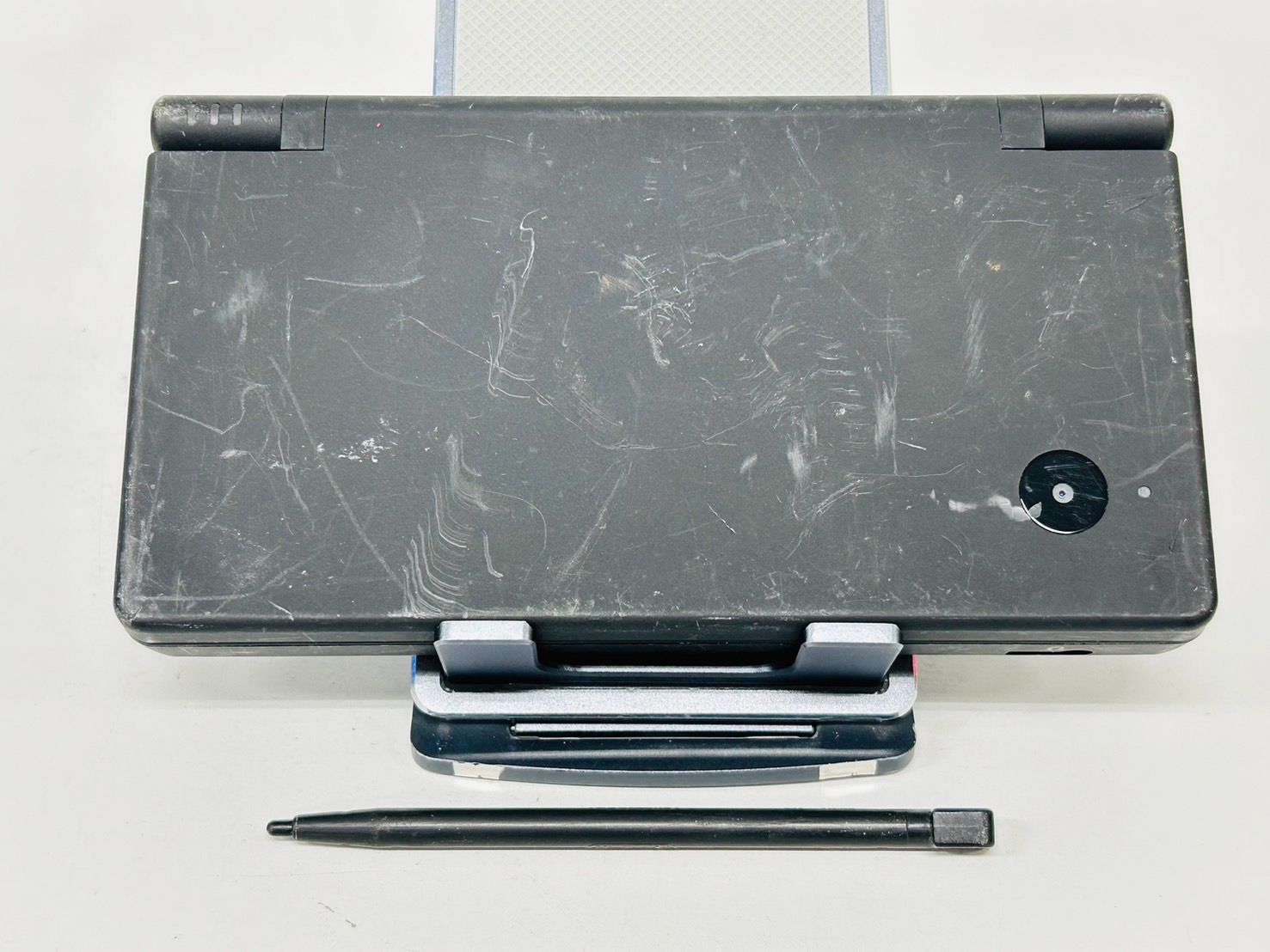 Nintendo DSi ブラック 動作確認済み MI-99