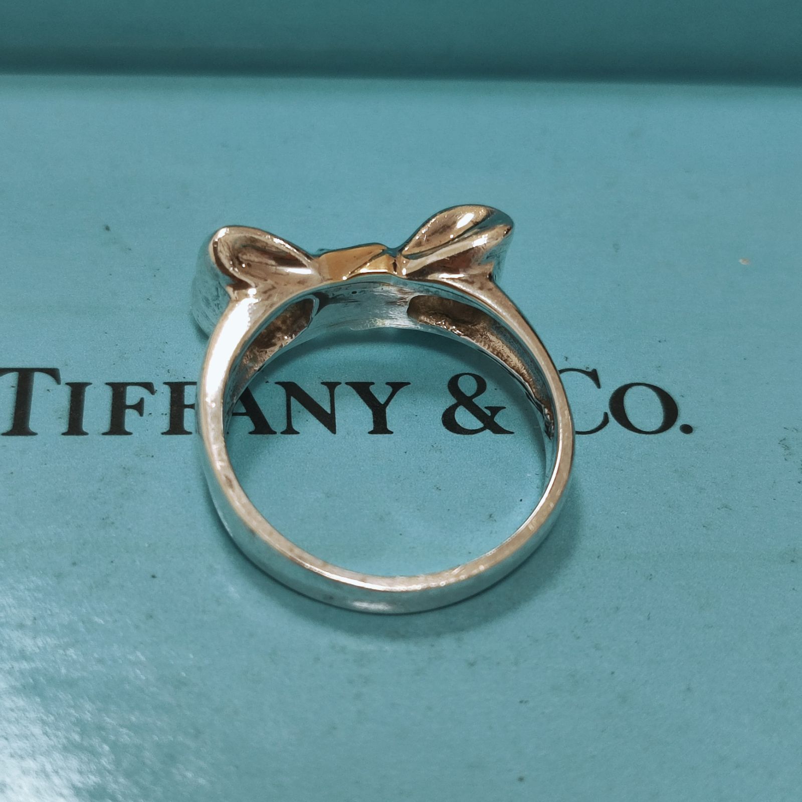 Tiffany ツイストリボンリング k18 8号 Au750 廃盤品 - リング
