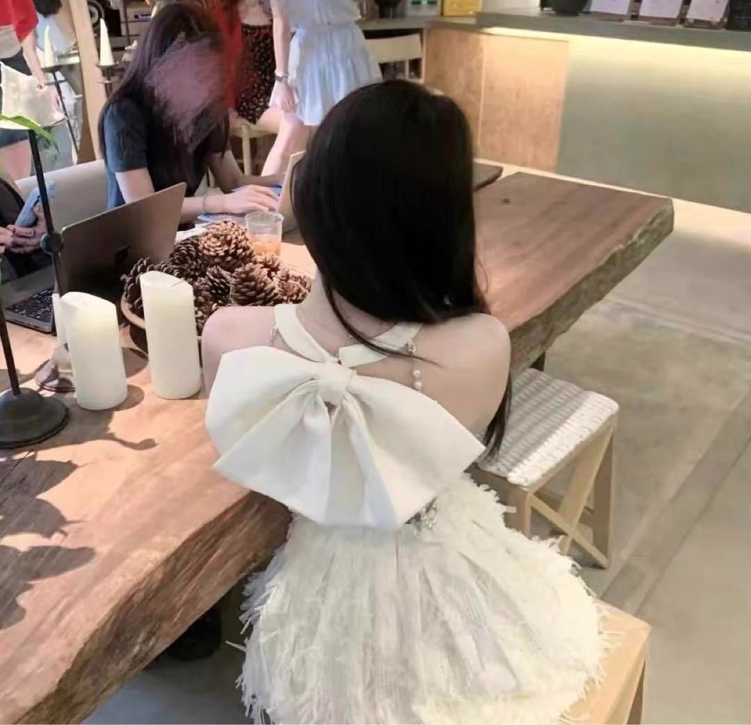 キュート♡Aラインミニドレス　背中大きく開いたデザイン　結婚式　パーティー キュート?Aラインミニドレス 背中大きく開いたデザイン 結婚式