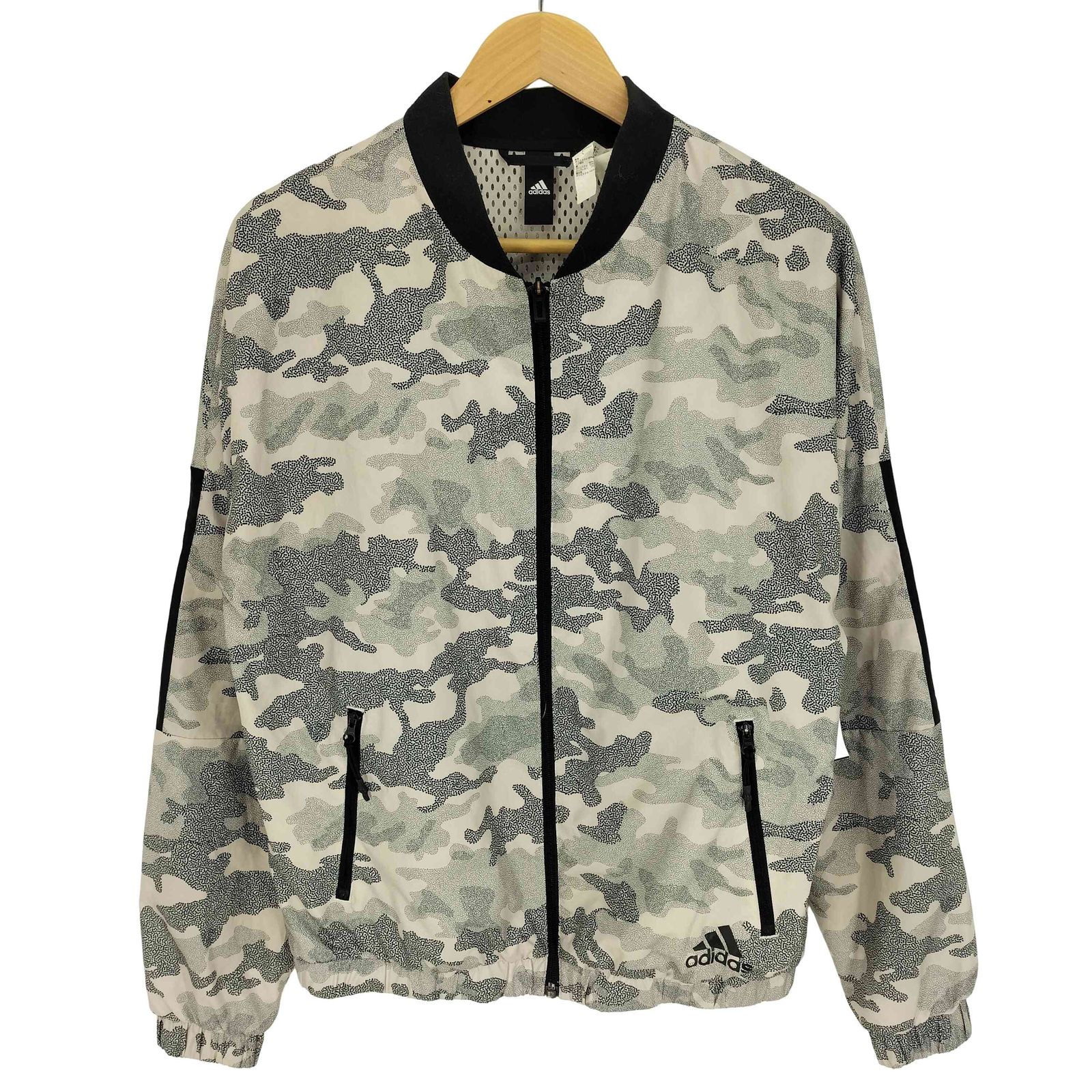 adidas 迷彩柄 ジップアップジャケット ファッション adidas 迷彩柄 ジップアップジャケット L