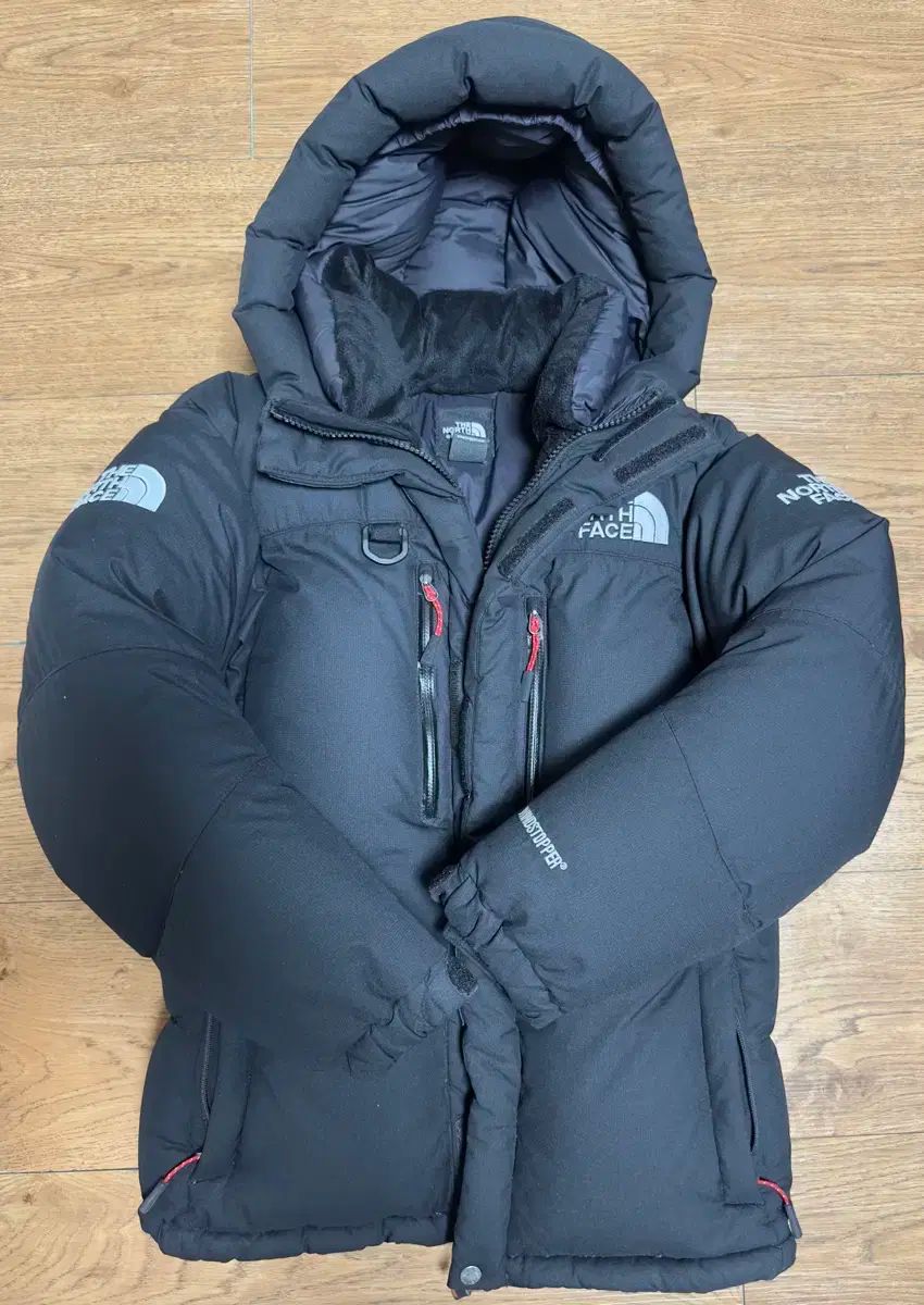 ノースフェイス トゥイーン ダウン 出品