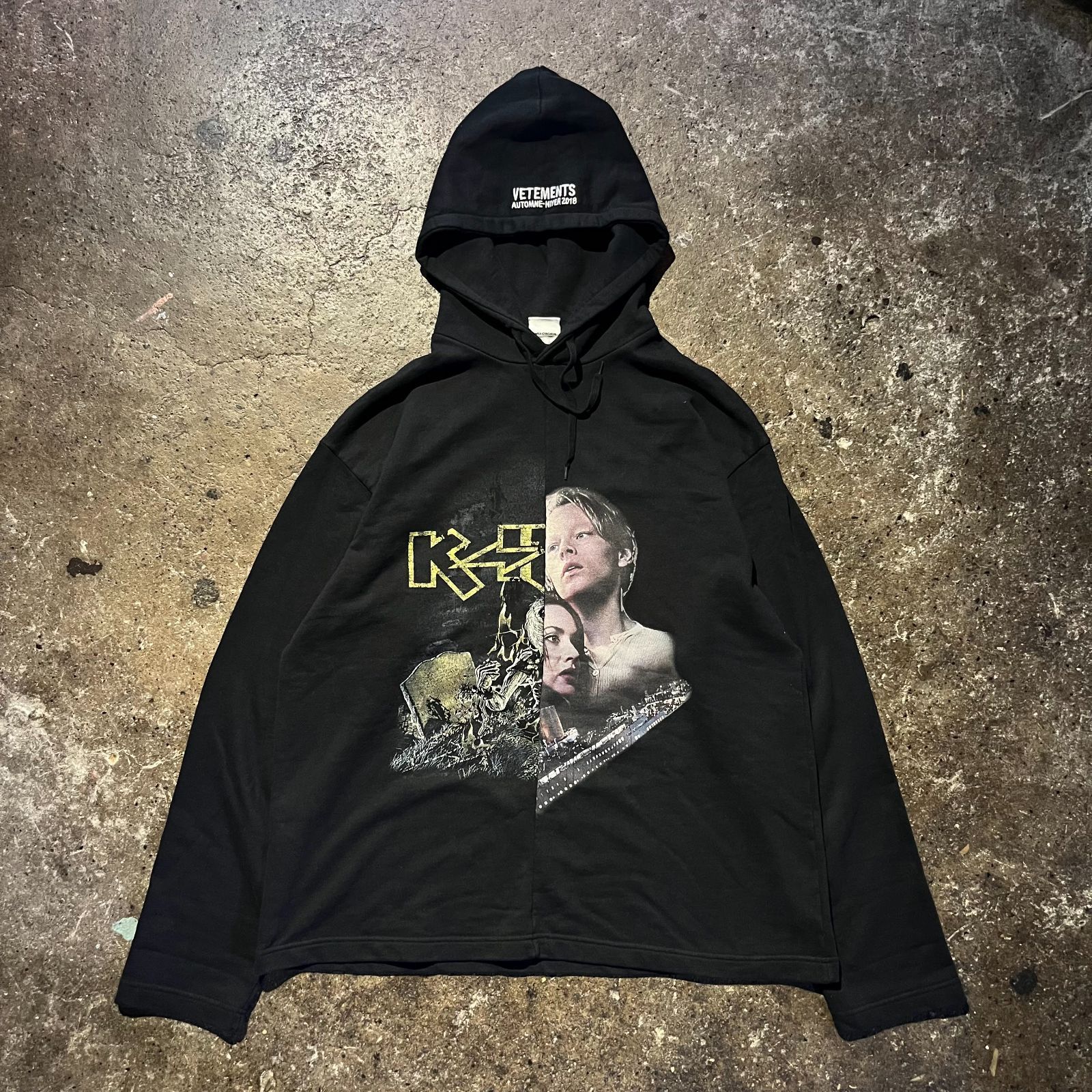 17AW VETMENTS KISS TITANIC 再構築パーカー ヴェトモン VETEMENTS ヴェトモン 17AW キス＆タイタニック リメイク 再構築