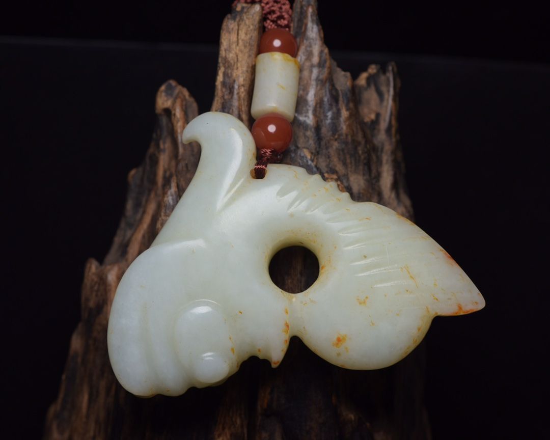 旧家蔵出し 和田玉細密彫 高古件 透空彫 玉豬龍 根付 置物 賞物