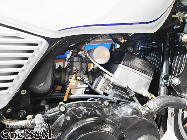 RZ250R 、350R用インテークチャンバー インテークチャンバー RZ250 4L3 RZ350 4UO - メルカリ