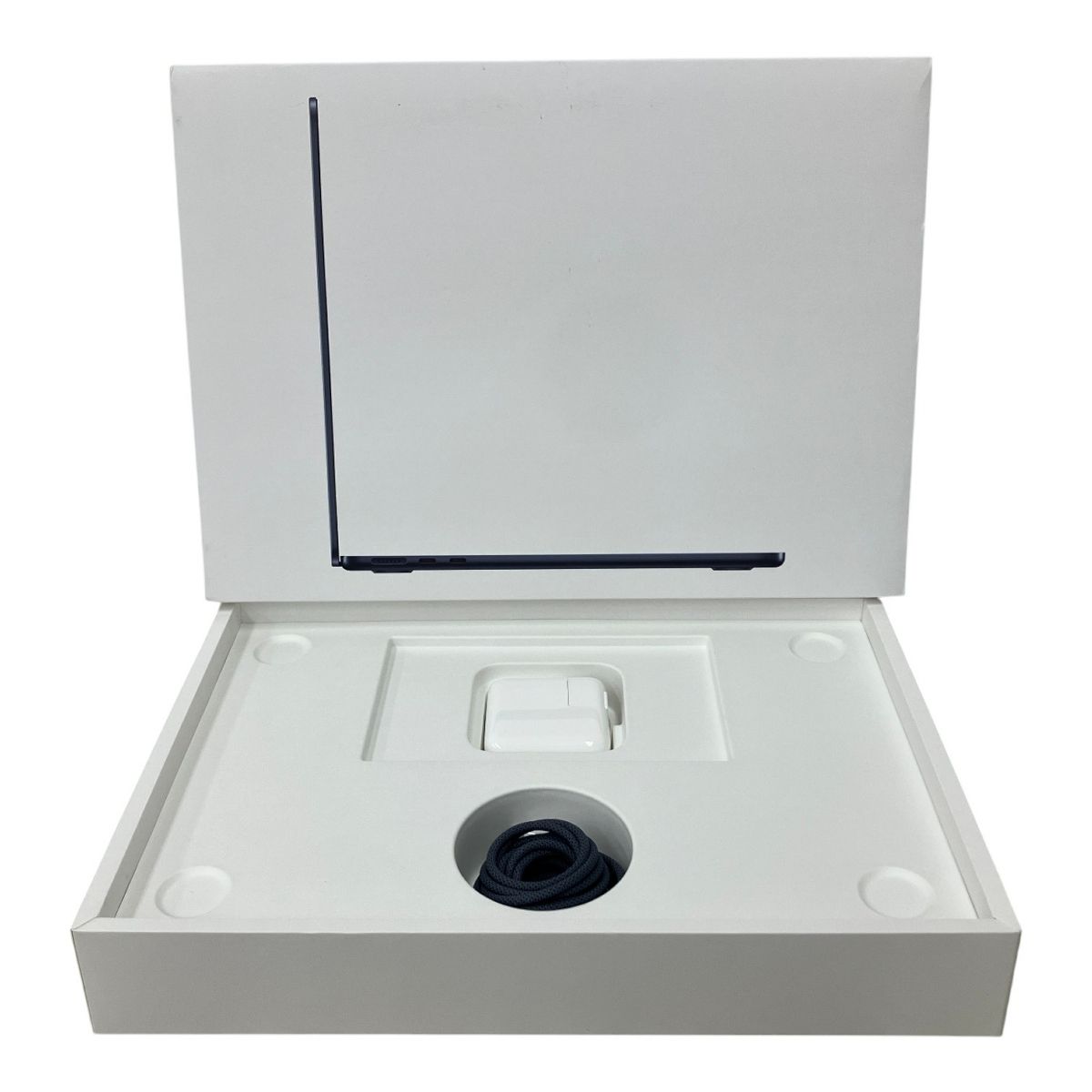 充放電回数24回 Apple MacBook Air MLY33J|A M2 ノートパソコン 8GB SSD 256GB Ventura 良好 M10509676