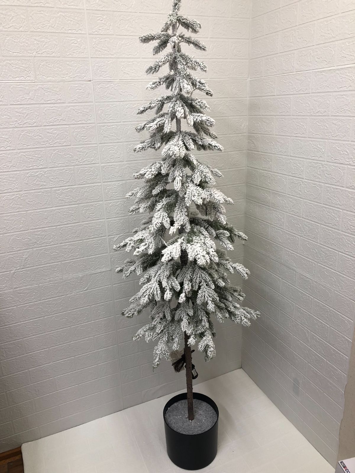 展示品！LEDライト付き ノルディックツリー 高さ182センチ