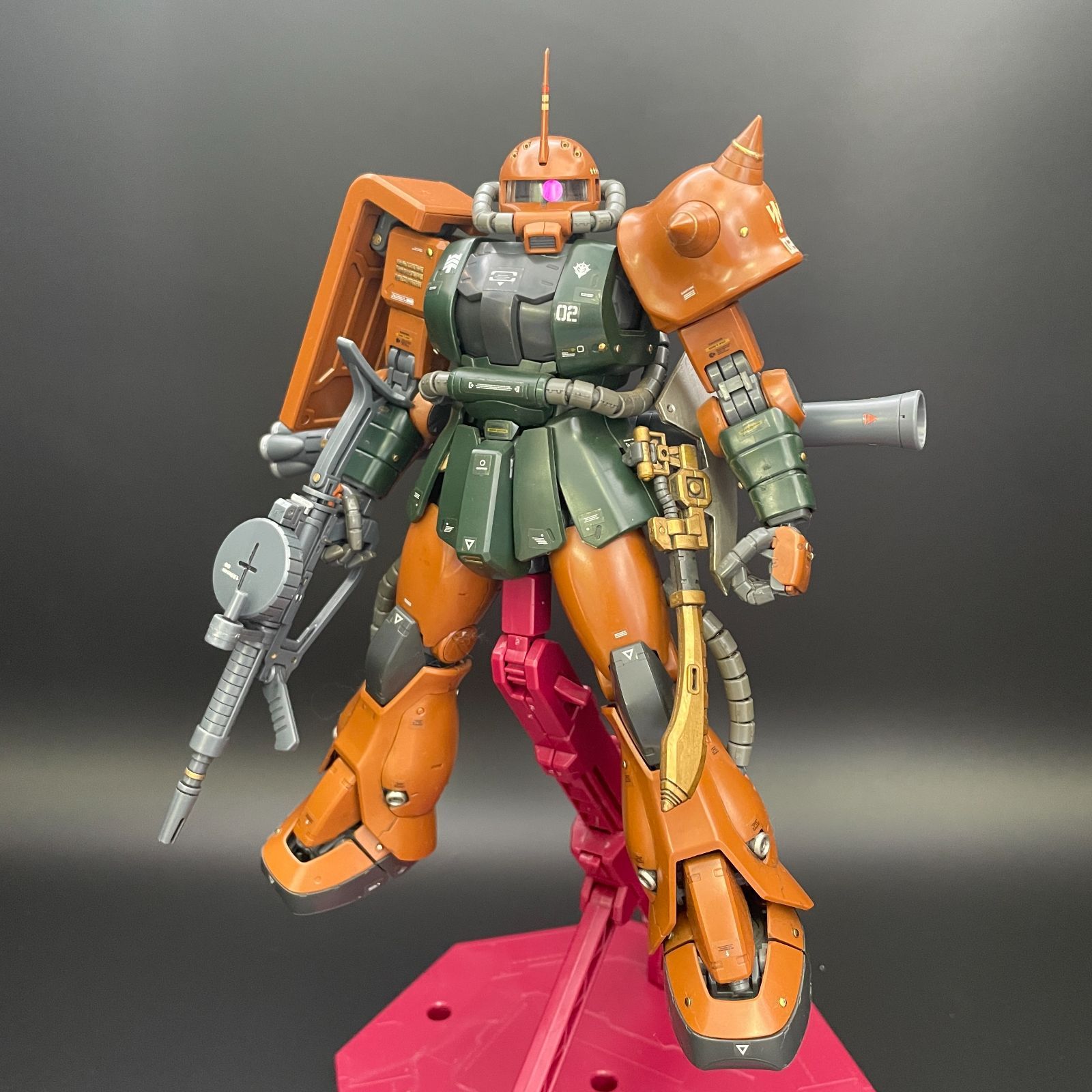 MG 1⁄100 MS-06FS ガルマザビ専用ザクII プレミアムバンダイ限定