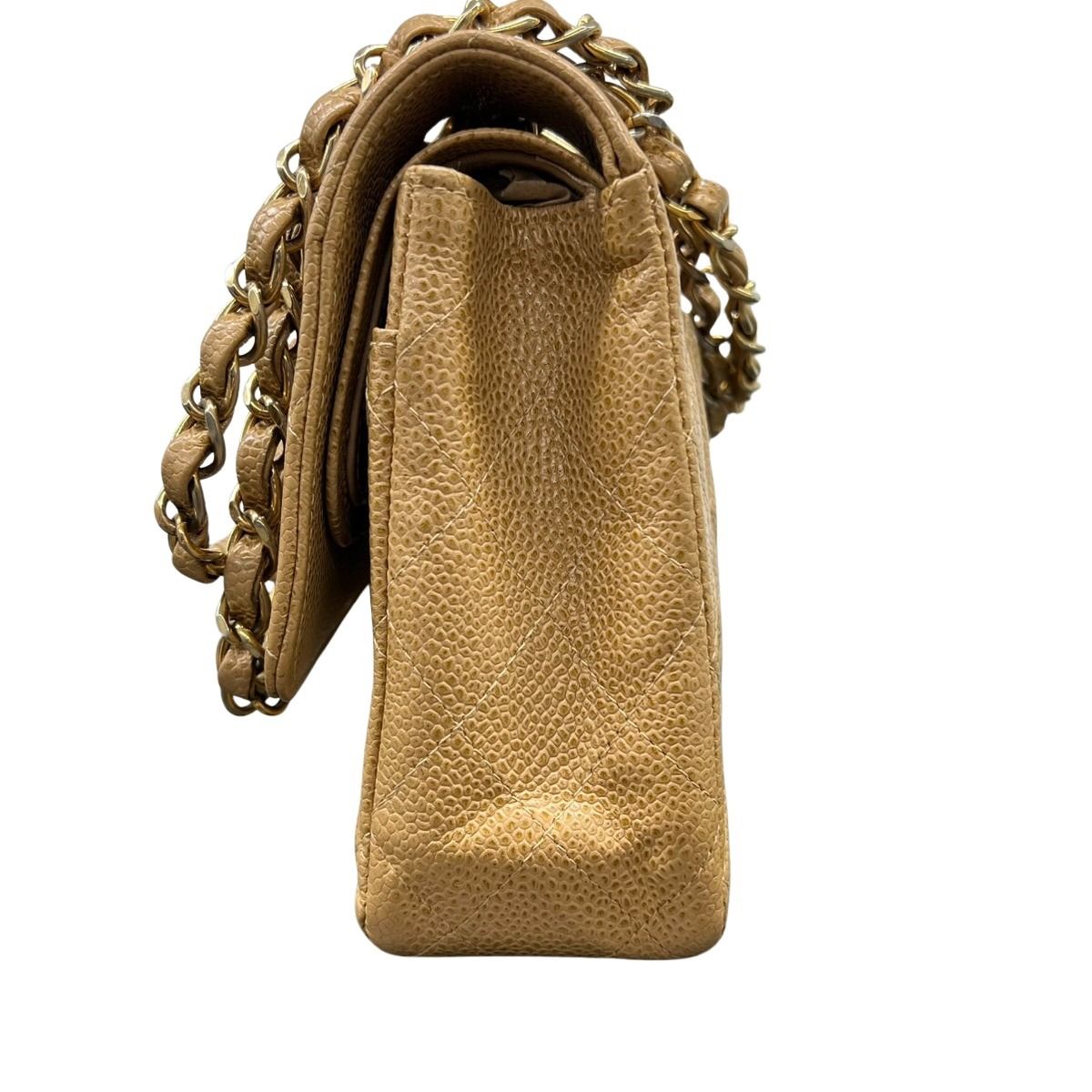 美品　シャネル　マトラッセ 24　ダブルチェーン ショルダーバッグ　ハンドバッグ CHANEL シャネル マトラッセ 良品 A01112 Wチェーンショルダー