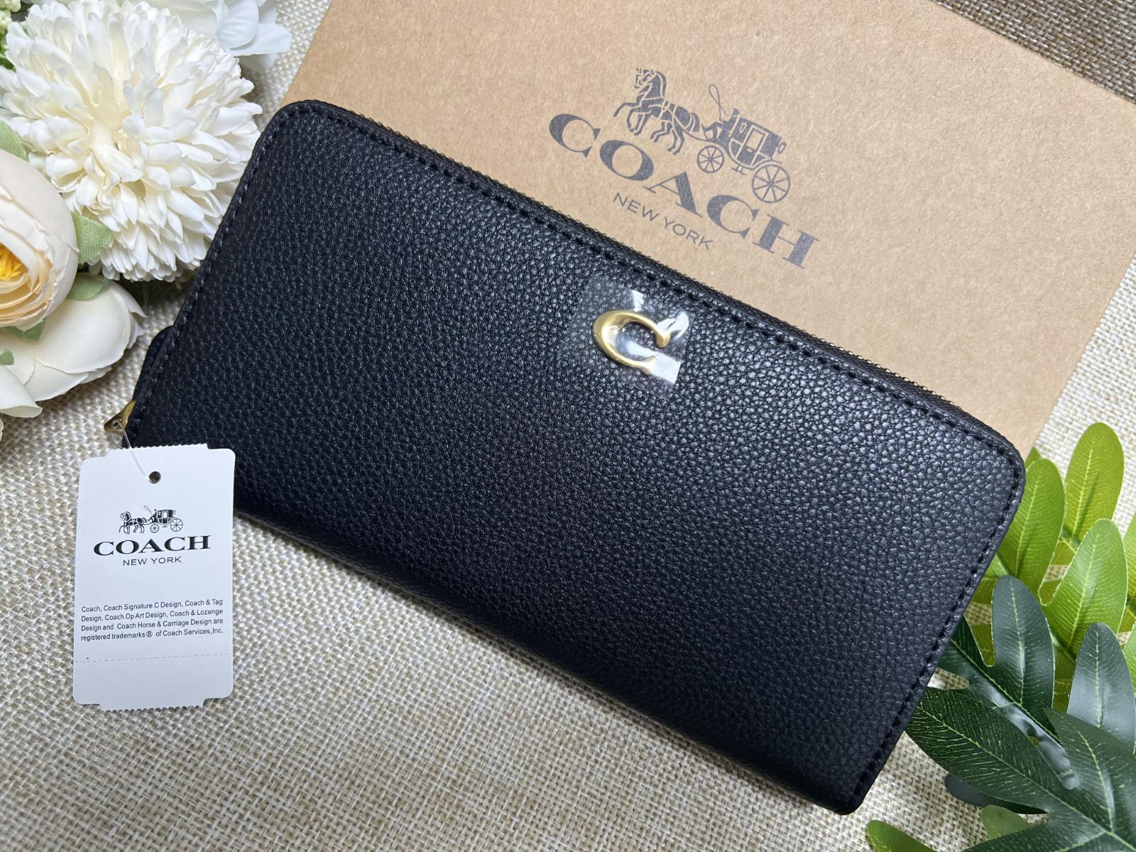 ファッションデザイナーCOACH 長財布 ラウンドファスナー レザー