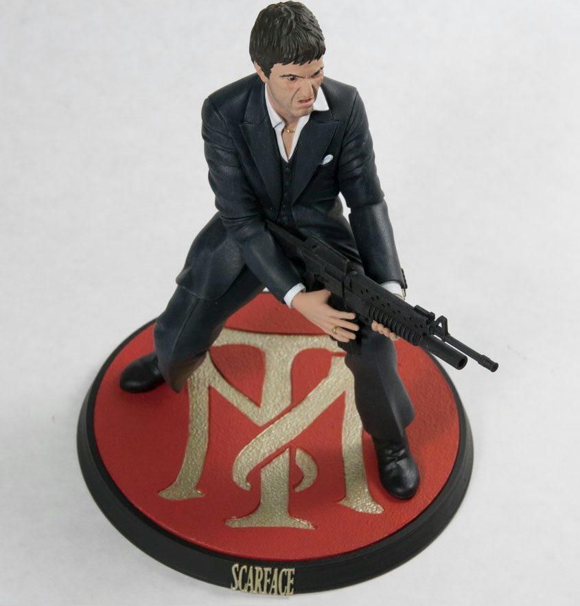 スカーフェイス トニー モンタナ フィギュア Scarface Tony