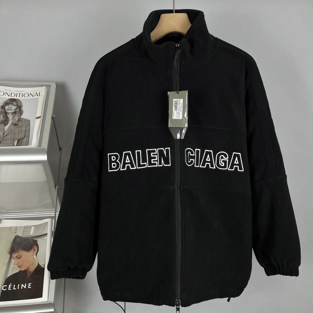 BALENCIAGA ブラック フルジップ ジャンパー - メルカリ