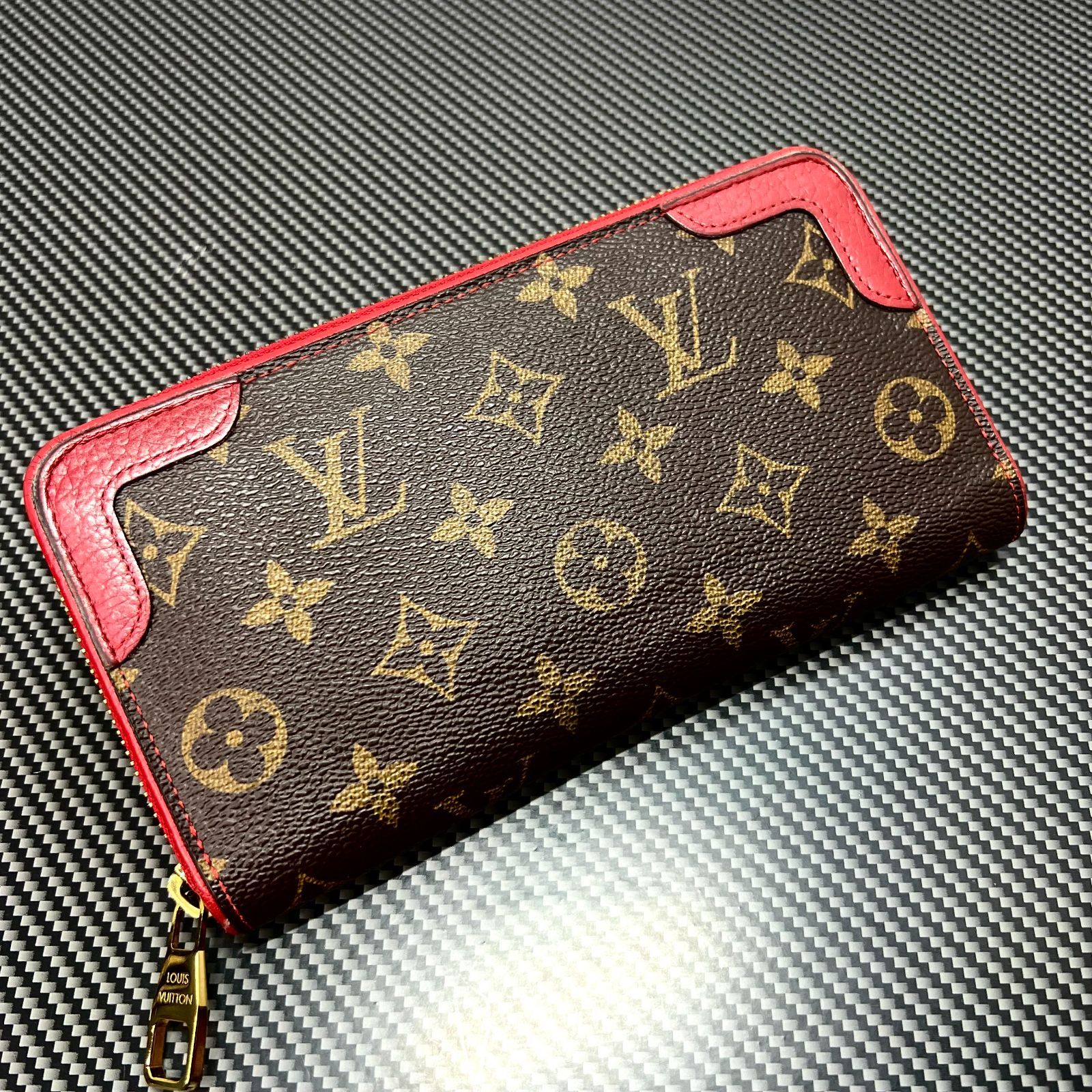 LOUIS VUITTON／ルイヴィトン レティーロ ジッピーウォレット長財布 