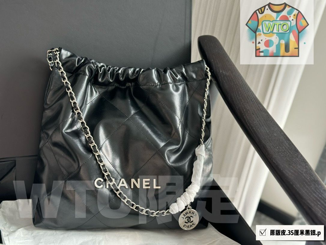 大幅値下げ❤️お得❤️半額以下CHANEL 新品未使用 今日特価】Chanel 19 Bag × 今日特価 Special Offer