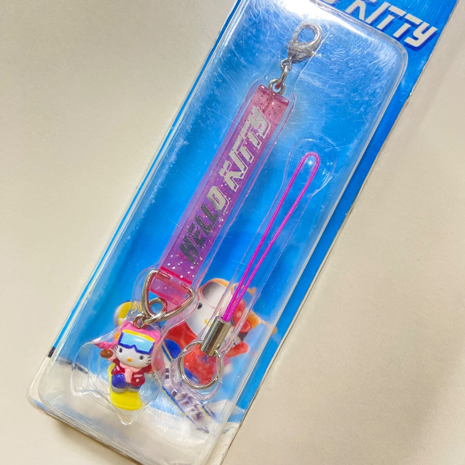 【全品送料無料】 未使用 ハローキティ 冬期限定 ストラップ スノーボーダー ハローキティ