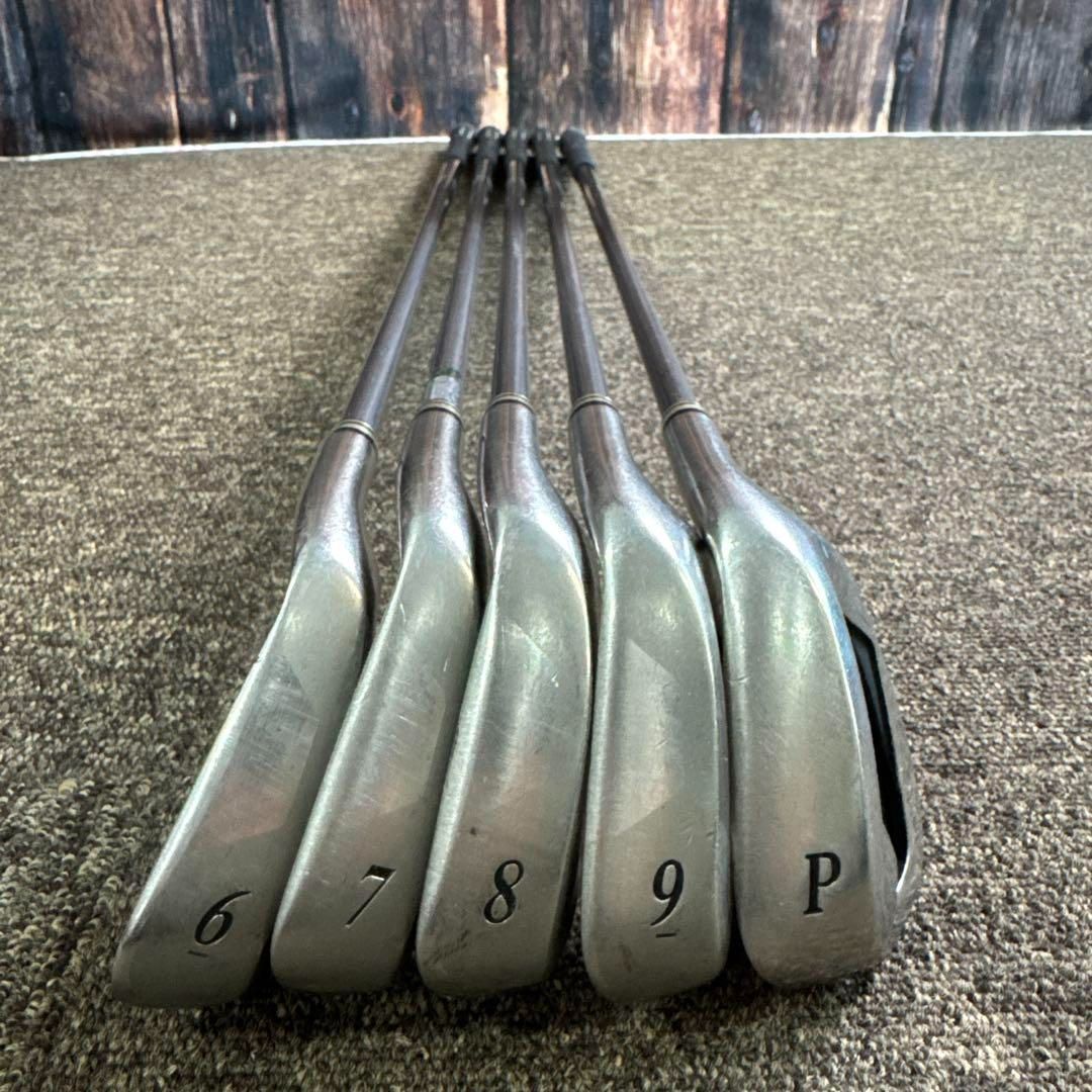 ゴルフクラブ11本セット スリクソンキャディバッグ