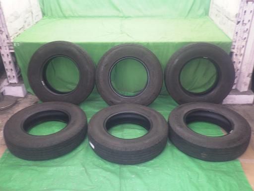 【中古】トラックタイヤ BS R202 6本 195/85R16