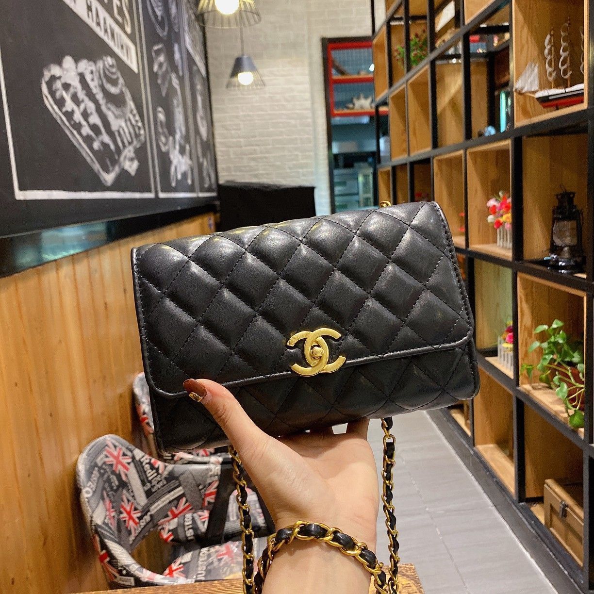 超美品 CHANEL シャネル ショルダーバッグ ハンドバッグ 財布 3
