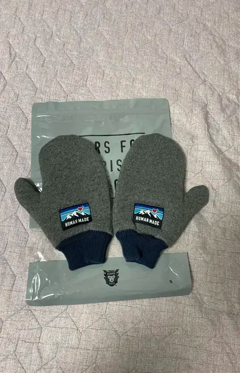 極美品！フープピアス ターンロック チェーントリミング