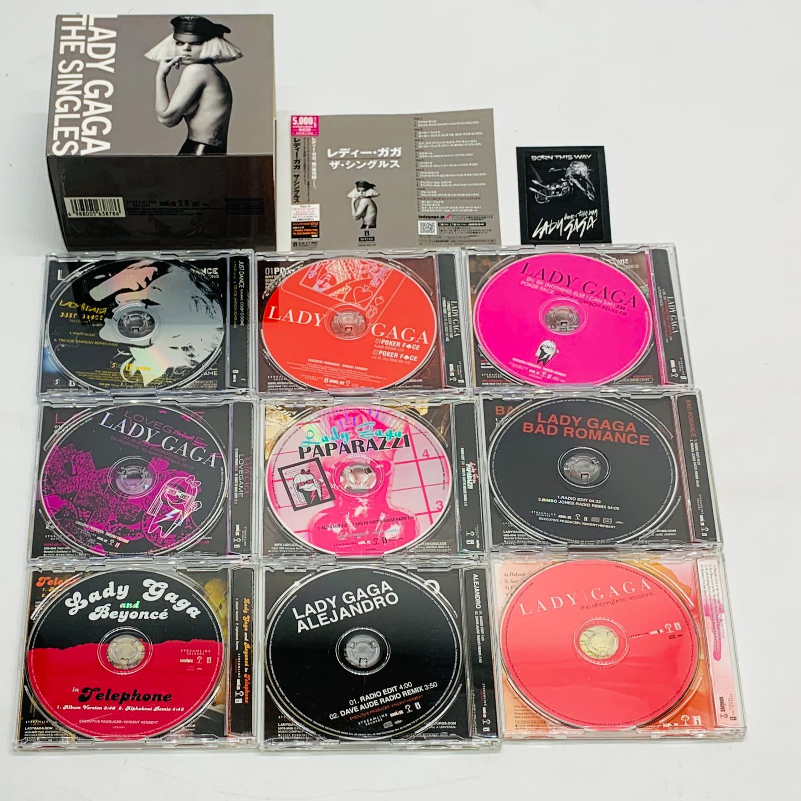 [5000枚限定 初回生産限定盤]レディー・ガガ　日本独自企画ザ・シングルス 中古】【CD】【洋楽】レディー・ガガ ザ・シングルス [5000枚
