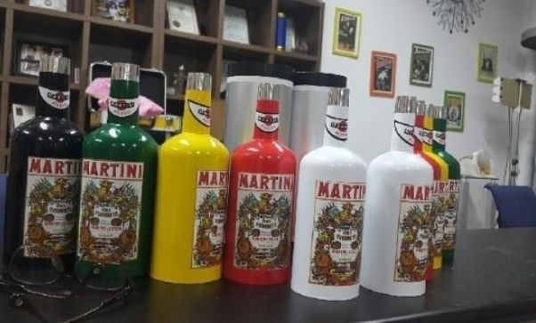 Multiplying Bottles マルチプルボトル(マジック 、手品） - メルカリ