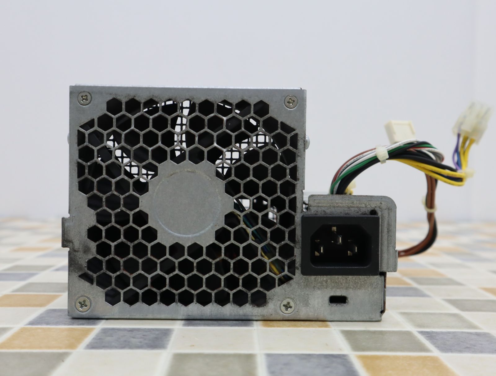 PCパーツ 部品｜ATX電源 PC電源 ｜HP CFH0240AWWA ｜ 240W Compaq 8200 Elite SFF 取外品O1089