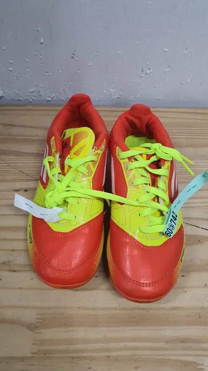 adidas(アディダス) キッズ サッカーシューズ