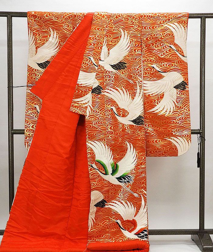 琉球舞踊正絹打掛 色打掛 正絹 流水舞鶴模様 打掛 花嫁衣裳 婚礼 リサイクル ブライダル