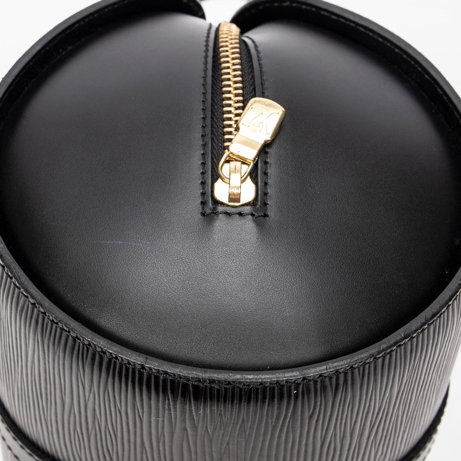 VUITTON