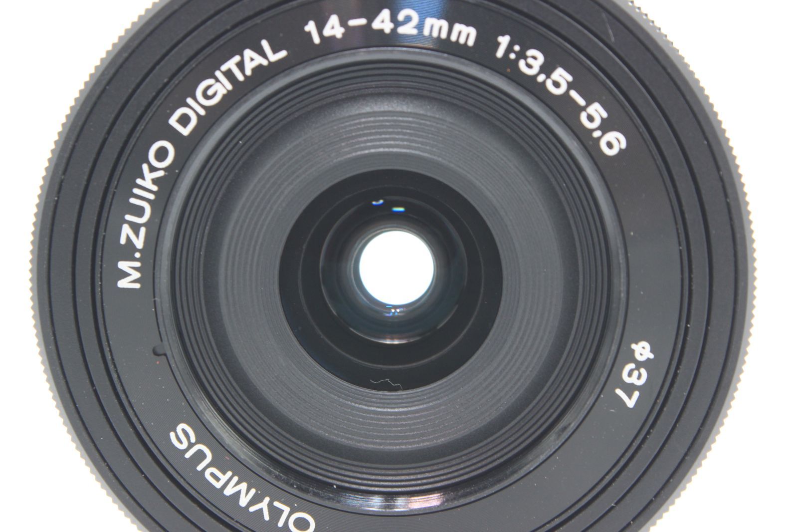 OM SYSTEM/オリンパス OLYMPUS 最新 電動式パンケーキズームレンズ M