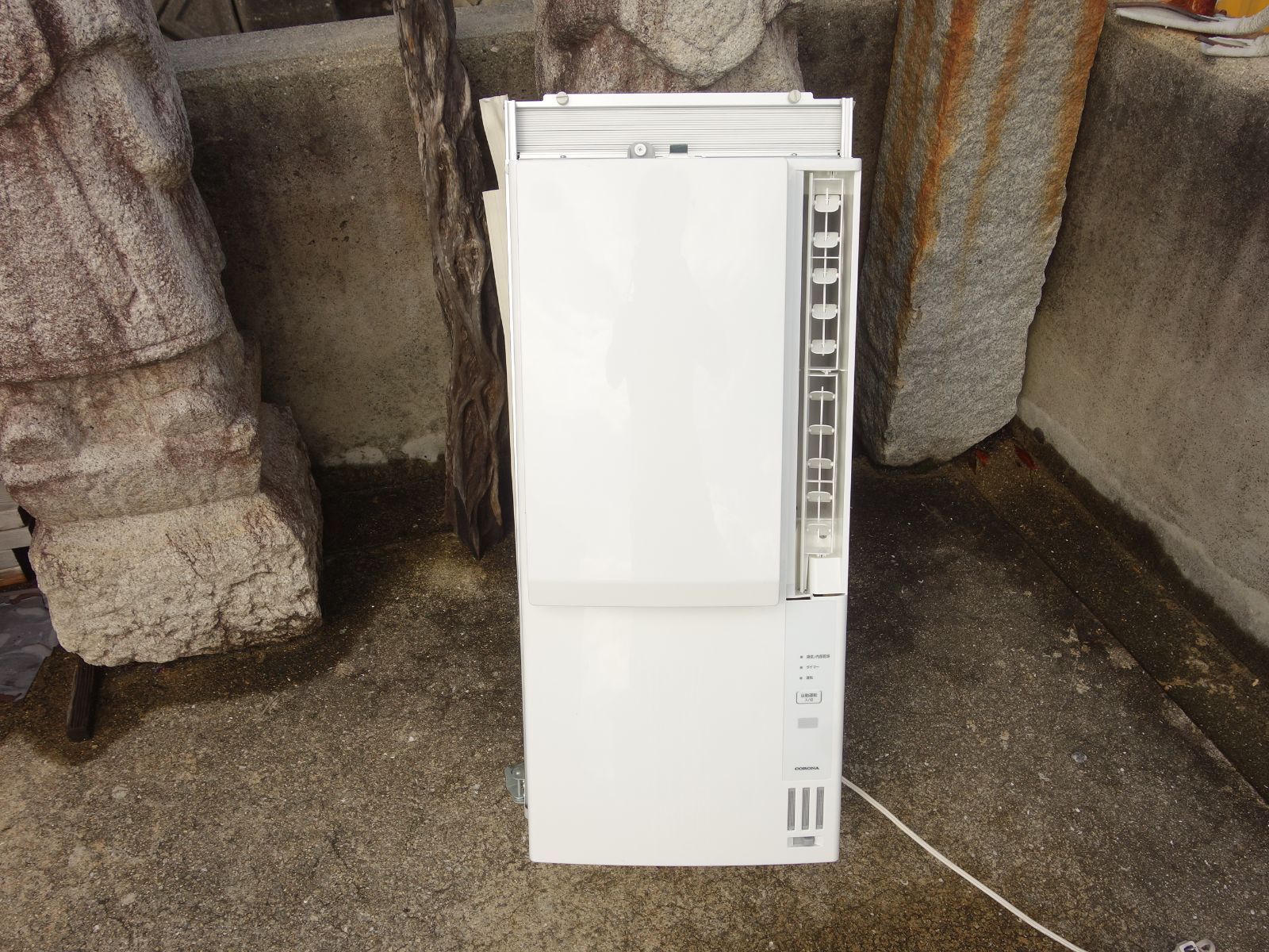 K コロナ 窓用エアコン ウインドエアコン クーラー 1.6 1.8kw ～6畳 冷暖房兼用 冷暖 工事不要 CWH-A1823 33737