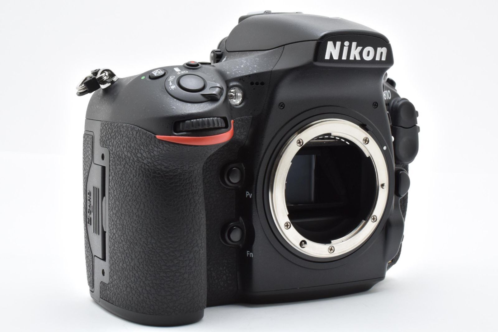 Nikon - ショット数わずか「5296回」！！Nikon D810 ボディ☆予備バッテリー付 ショット数わずか「5296回」！！Nikon D810 ボディ☆予備