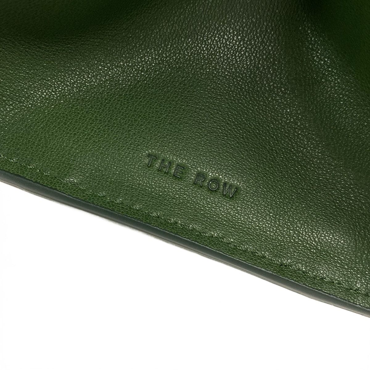 ダークグリーン