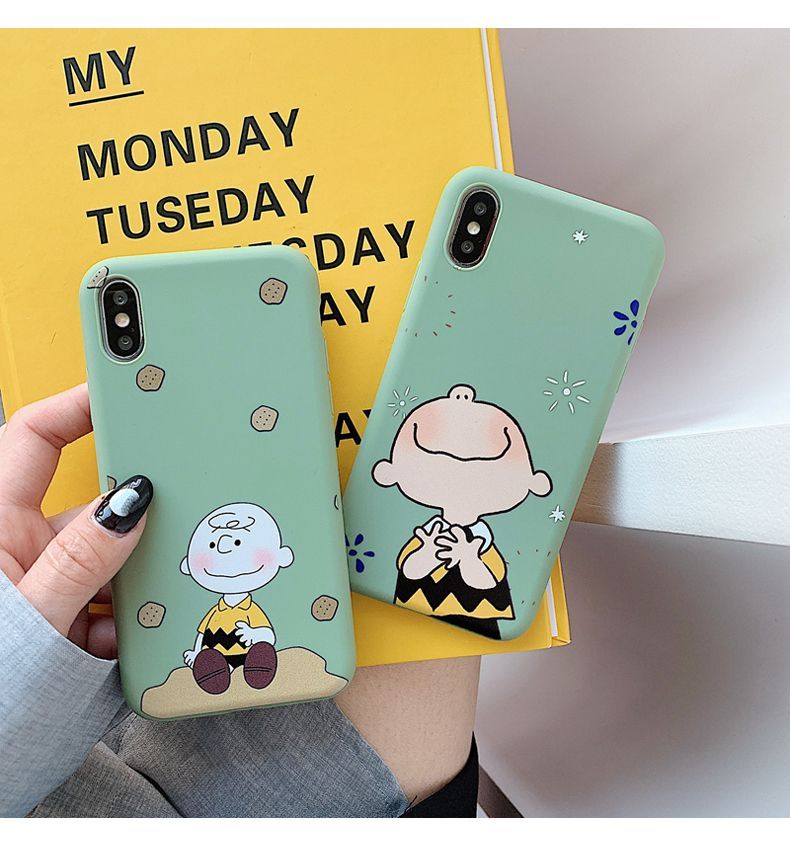 ピーナッツ ストラップホール付き かわいい キャラクター カバー ケース スマホケース iPhoneケース スヌーピー チャーリーブラウン SNOOPY アイフォーン (s22)