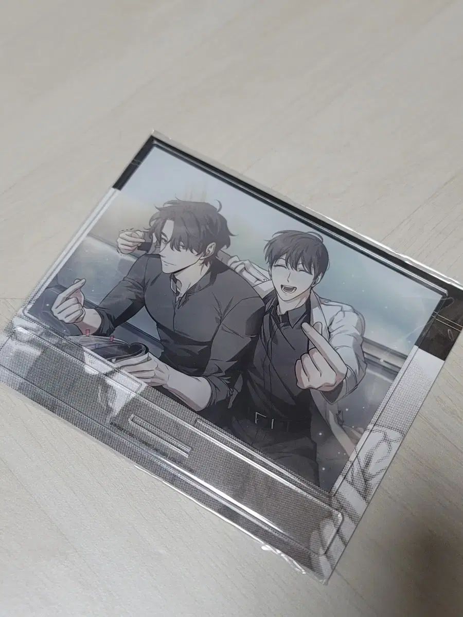 全知的 読者 視点 全知的な読者の視点から ハート アクリル スタンド