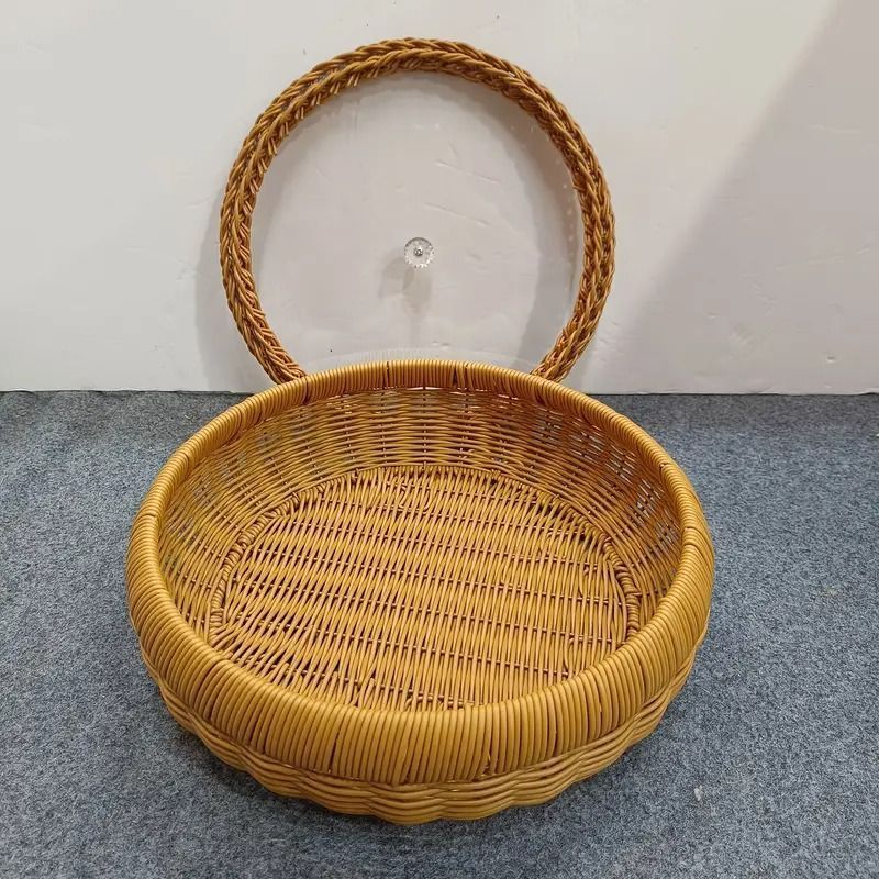 ラタン 籐 籠 蓋付 フタ 脚付 W48.5cm D35cm H41cm ラタン 籐 籠 蓋付 フタ 脚付 W48.5cm D35cm H41cm（籐 ラタン