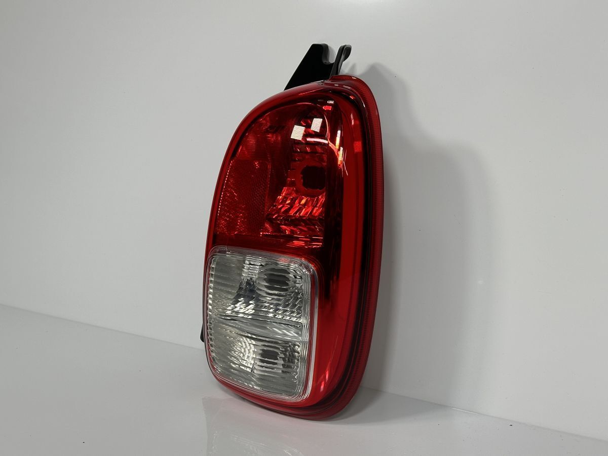 破損キズなし アルト HA37S HA97S 純正 右テールランプ テールライト RH 35650-67T00 220-593BL 管理28630