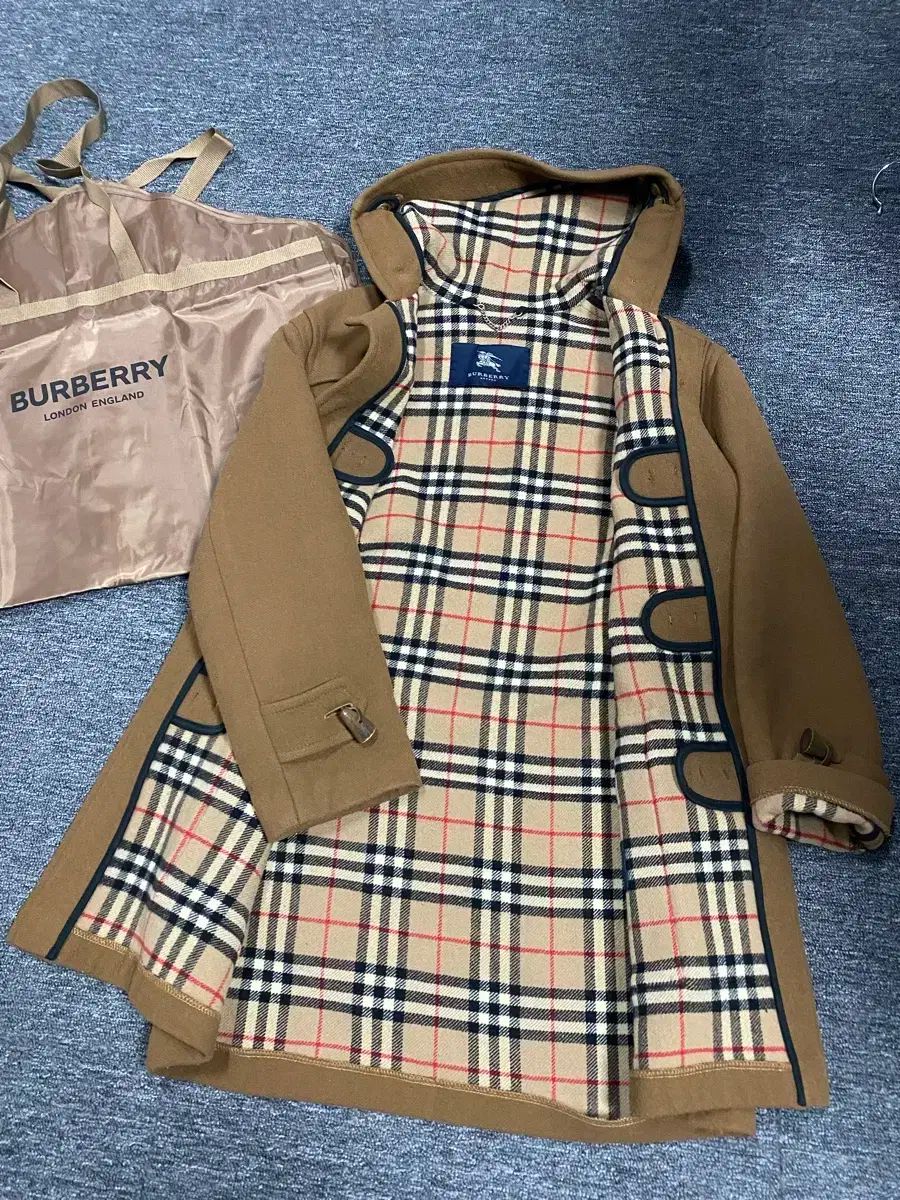 Burberry バーバリー　ダッフルコート BURBERRY（バーバリー） バージンウールダッフルコート ブラック 34