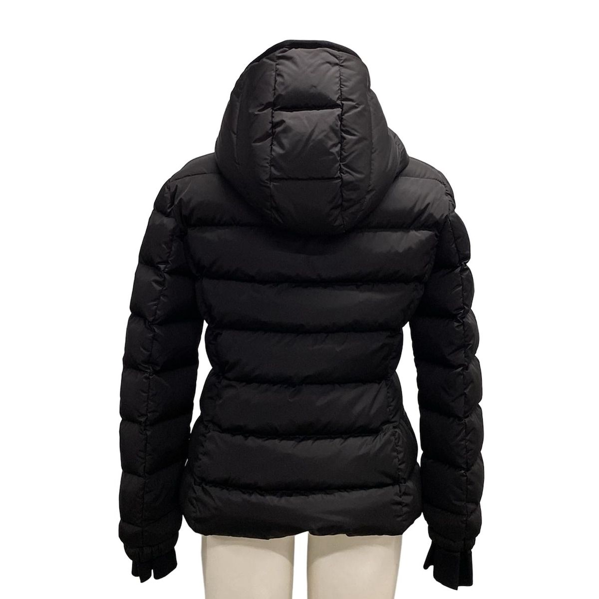 MONCLER(モンクレール) ダウンジャケット サイズ2 M レディース