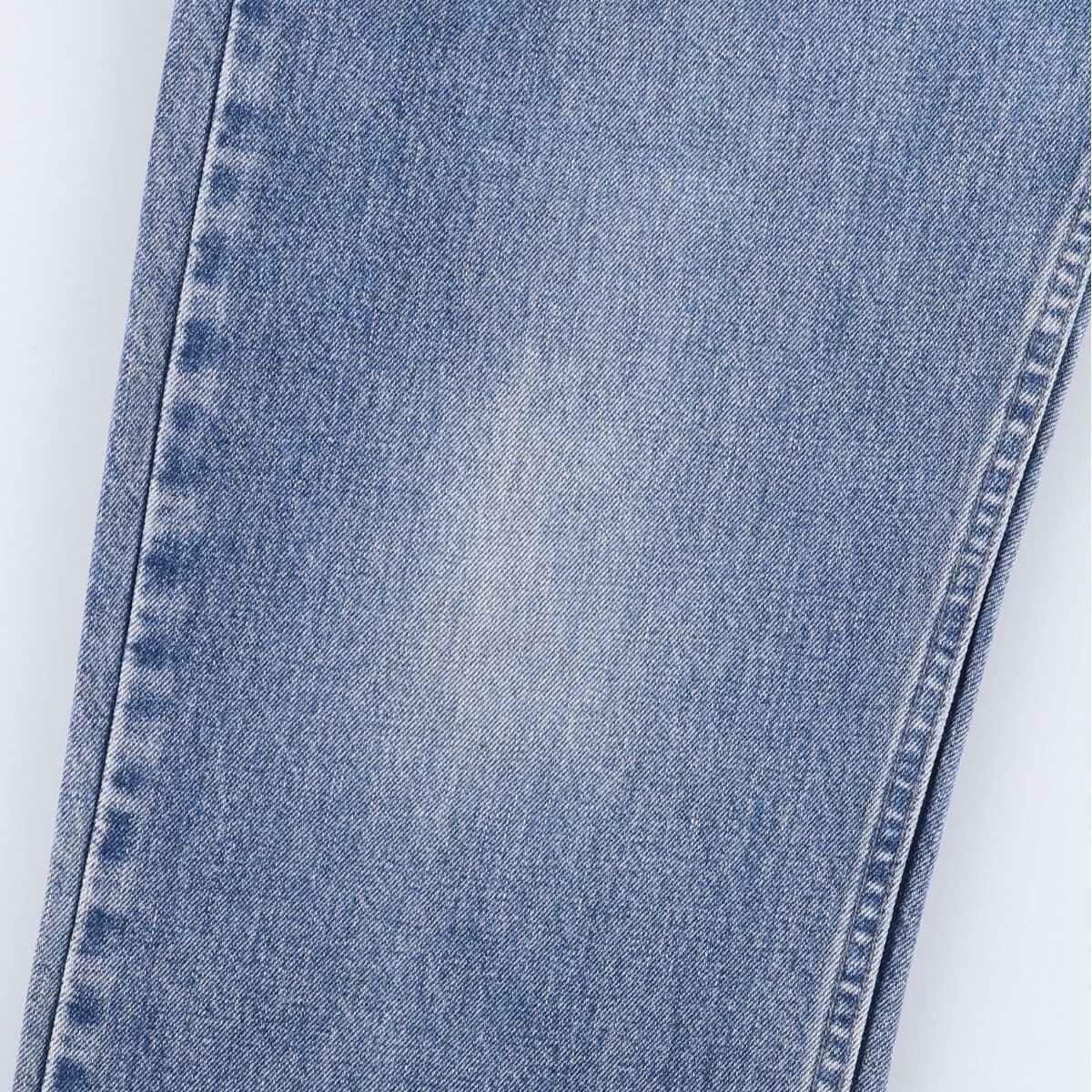 テーパードデニムパンツ