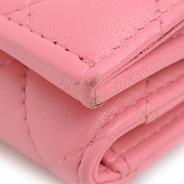 CHANEL 三つ折り財布 ラムスキン マトラッセ コンパクトウォレット ピンク