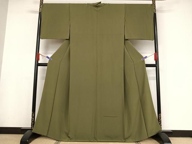 平和屋着物●上質な色無地　仕覆　器物文　老竹色　正絹　逸品　AABE0277ck 平和屋着物○上質な色無地 老竹色 正絹 逸品 AAAX0332np - メルカリ