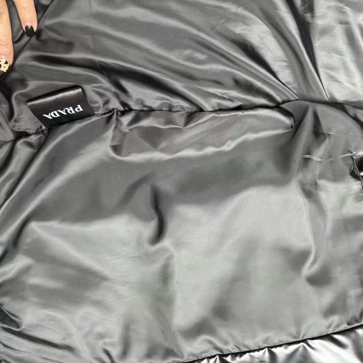 PRADA プラダ メンズ ダウンジャケット｜本日限定特価｜新品未