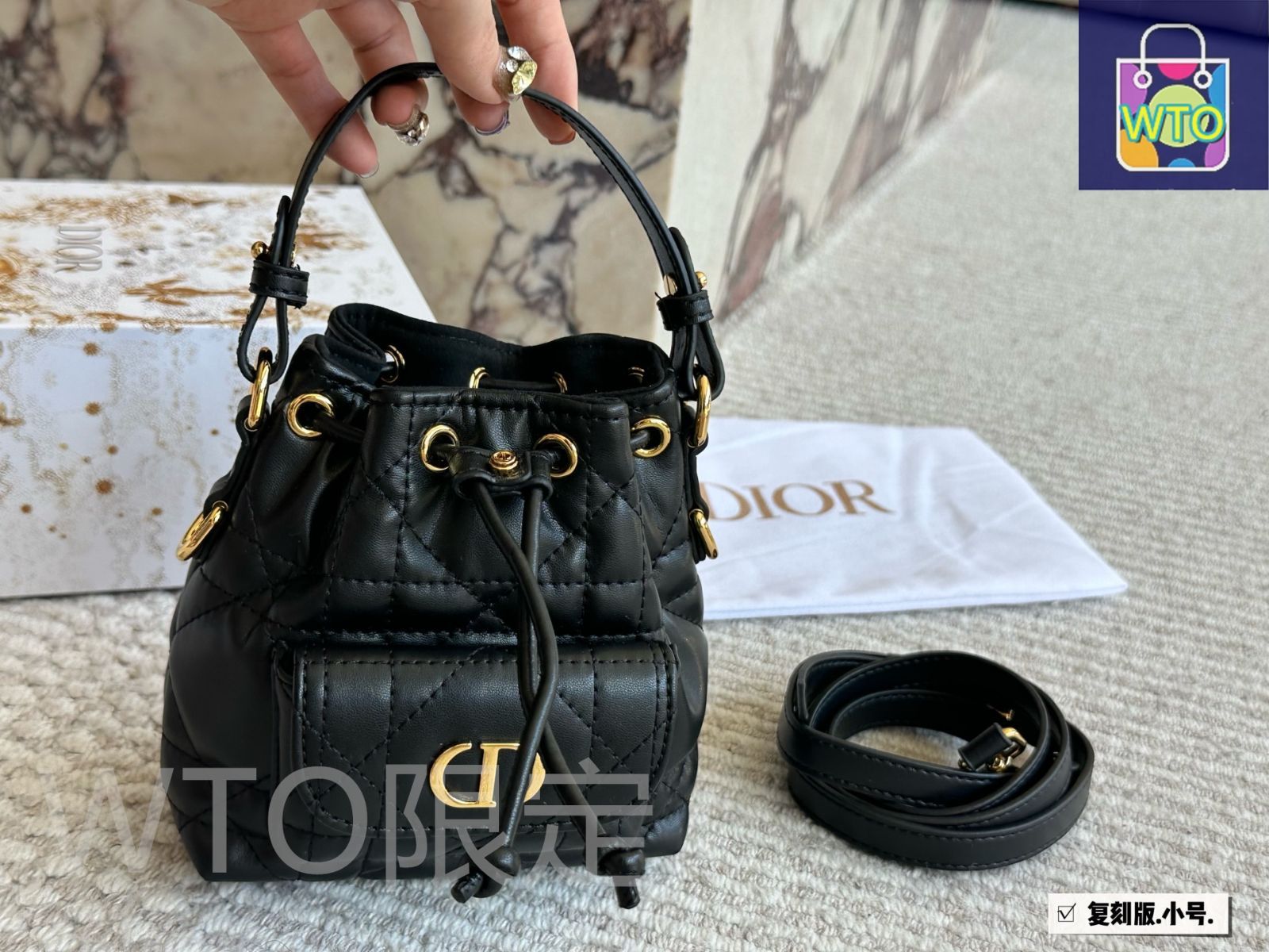ディオール 牛革 ブラック CARO スモールハンドバッグ DIOR | Dior Caro バッグ スモール カナージュ カーフスキン
