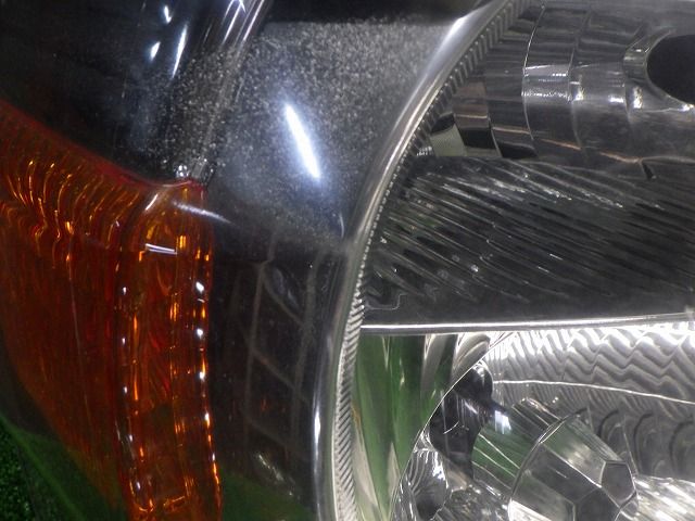 トヨタ　AZR60/65　ノア　前期　右ヘッドライト　HID　191202121 トヨタ AZR60⁄65 ノア 前期 左ヘッドライト HID 28-151 N3 レベ付き