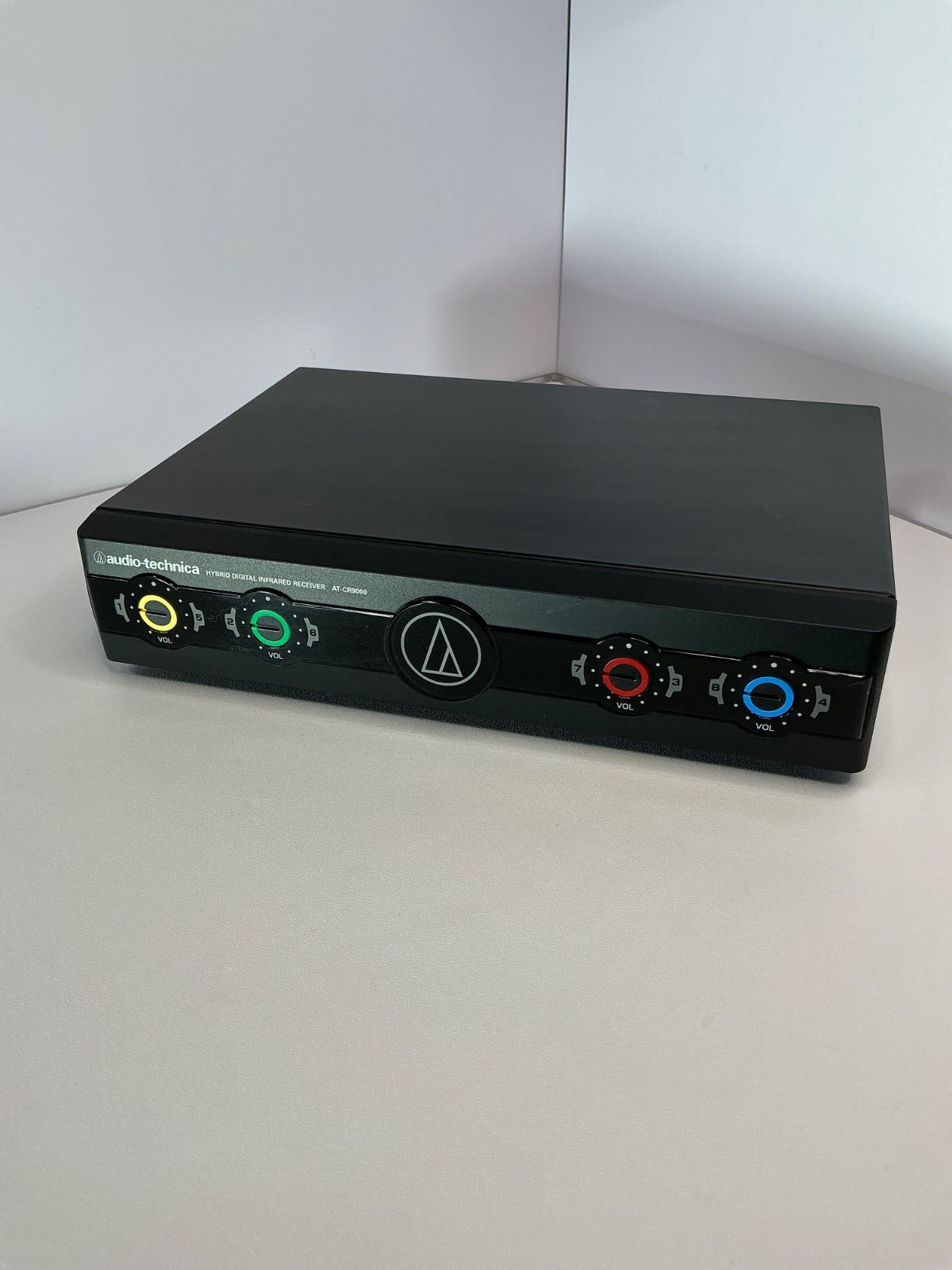 AT−CR9000 赤外線コードレスレシーバー audio technica AT-CR9000」の