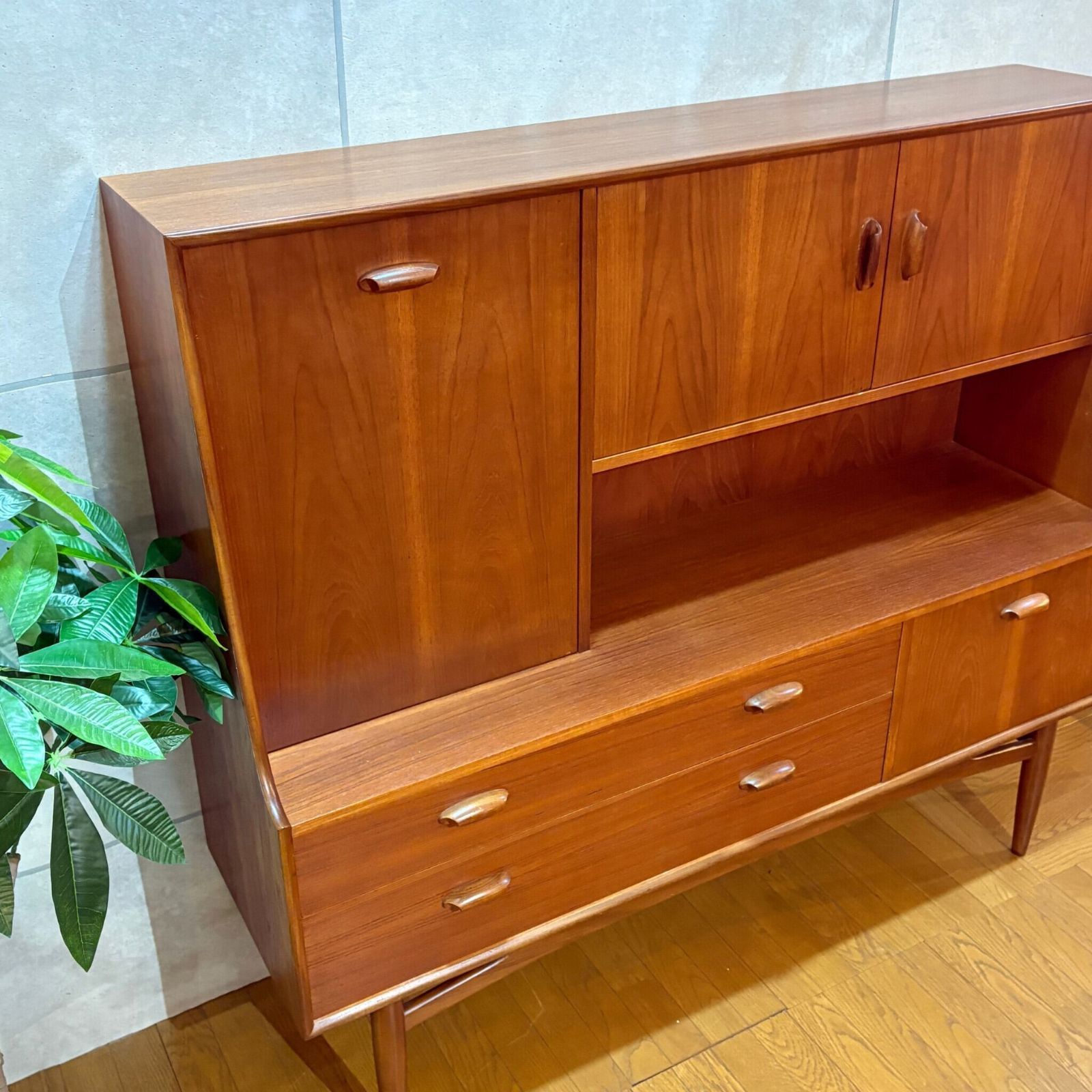 Brasilia キャビネット