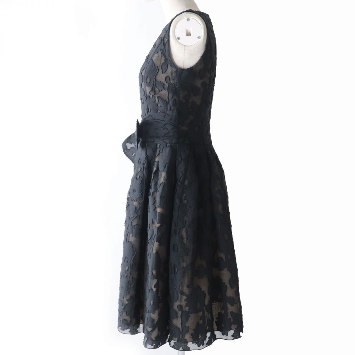 極美品☆正規品 FOXEY フォクシー 34586 ノースリーブ レースリボン 