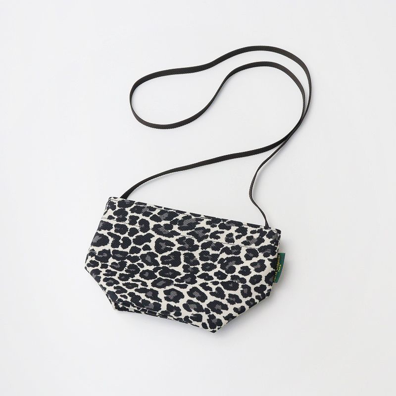 極美品 エルベシャプリエ Herve Chapelier 1927F ナイロン舟型  